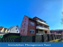 R�ckansicht Attraktive Wohnung mit Loggia und Garage