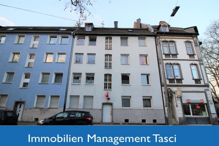 Strassenansicht Gelsenkirchen Mehrfamilienhaus Gepflegtes Haus sucht neuen Anleger