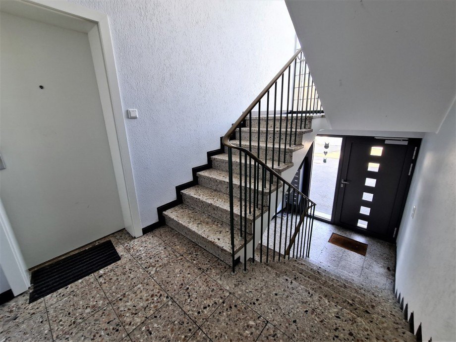 Treppenhaus Dachgeschosswohnung Essen