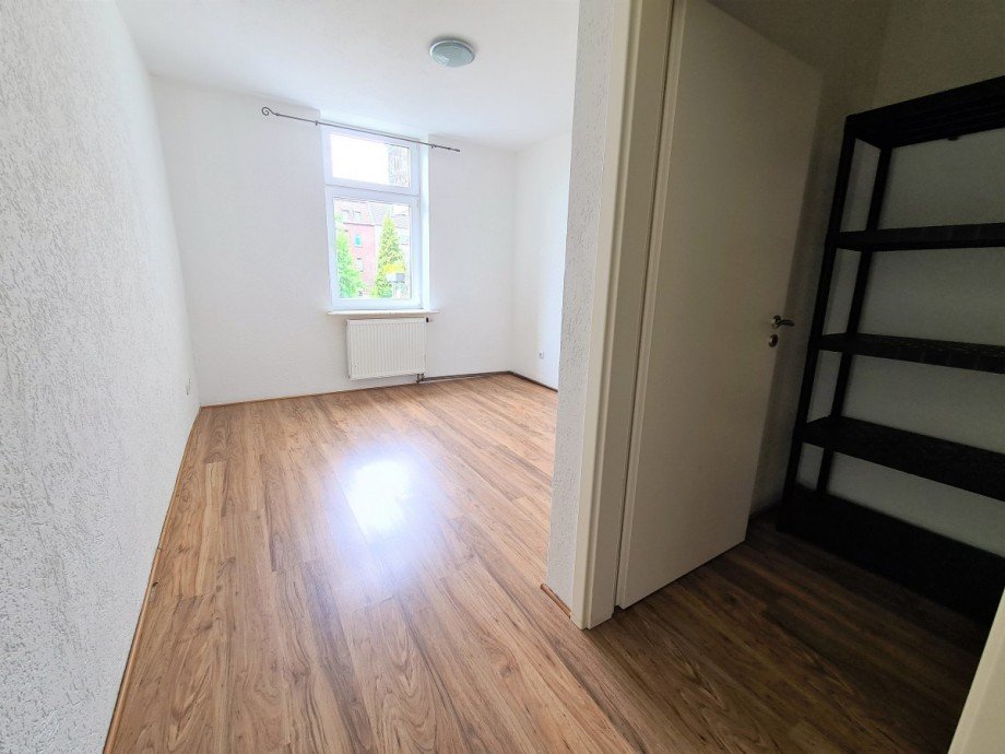 Schlafzimmer m. Ankleide 1. OG Mehrfamilienhaus Gelsenkirchen