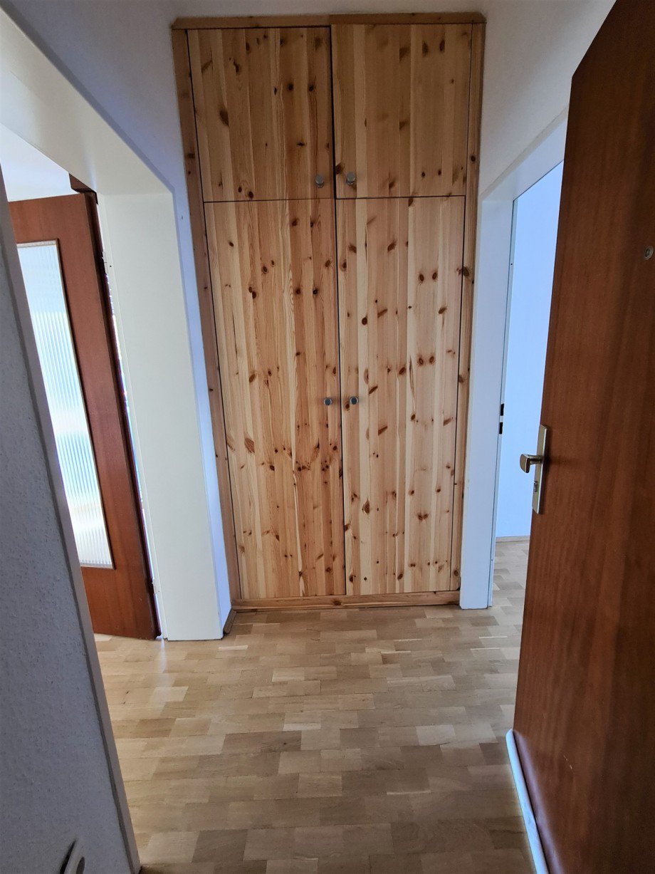 Diele m. Einbauschrank Erdgeschosswohnung Gelsenkirchen