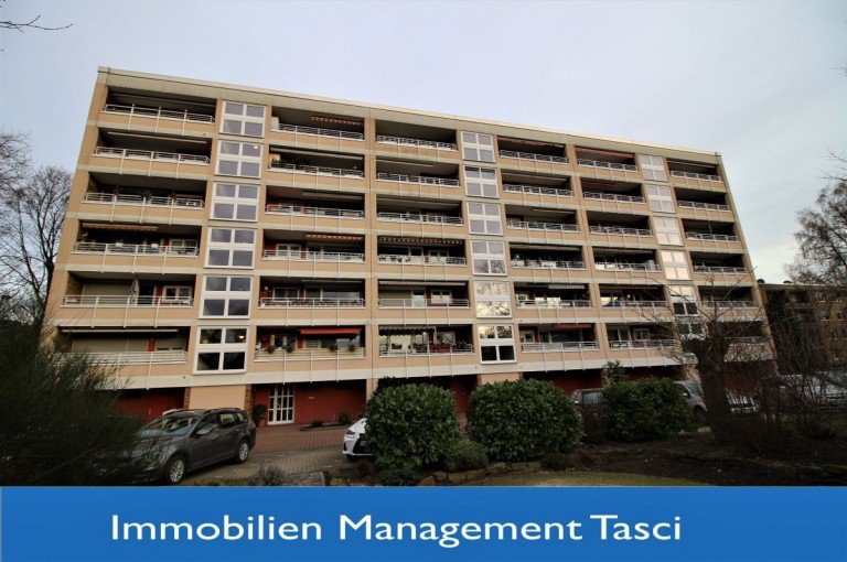 Balkonseite Gelsenkirchen Etagenwohnung F�r Sie renoviert, gut aufgeteilte Wohnung mit Aufzug!!!