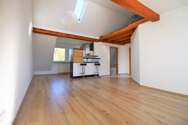 Wohnzimmer m. offener K�che Herne Dachgeschosswohnung Liebhaberwohnung mit Einbauk�che in Herne Wanne - S�d