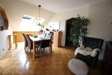 Essecke  Charmante Dachgeschosswohnung , ruhig und trotzdem zentral