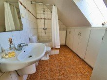 Bad OG Attraktive Wohnung mit Loggia und Garage
