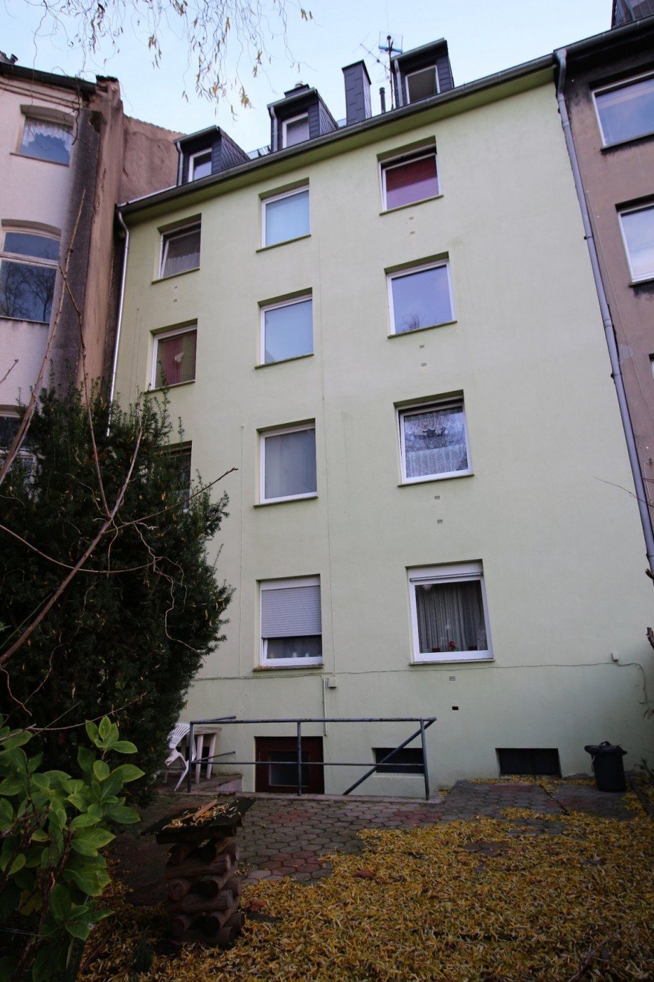 R�ckansicht Mehrfamilienhaus Gelsenkirchen
