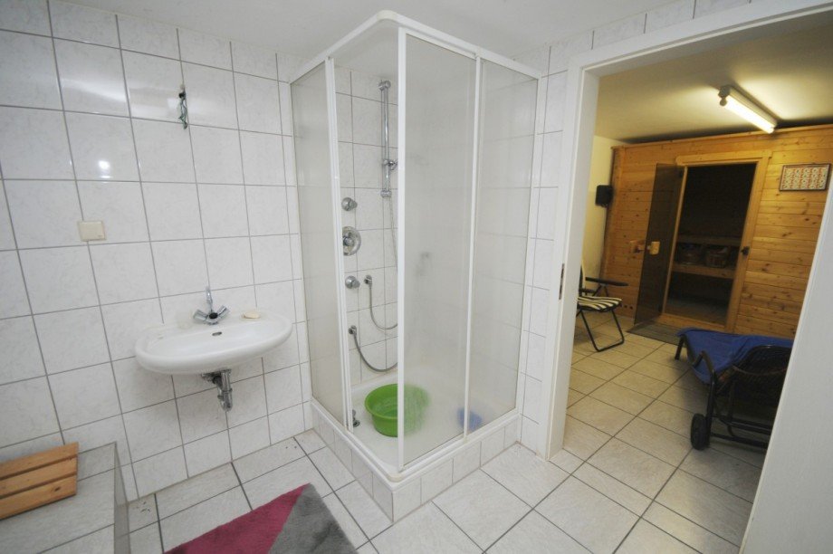 Saunabereich mit Duschbad und WC Mehrfamilienhaus Gelsenkirchen
