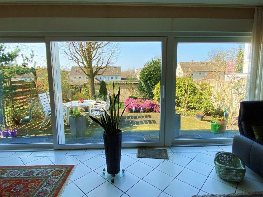 Blick in den Garten Mehrfamilienhaus Gelsenkirchen