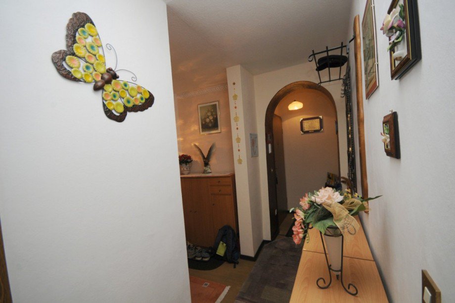 Teilansicht Wohnungsflur Etagenwohnung Gelsenkirchen