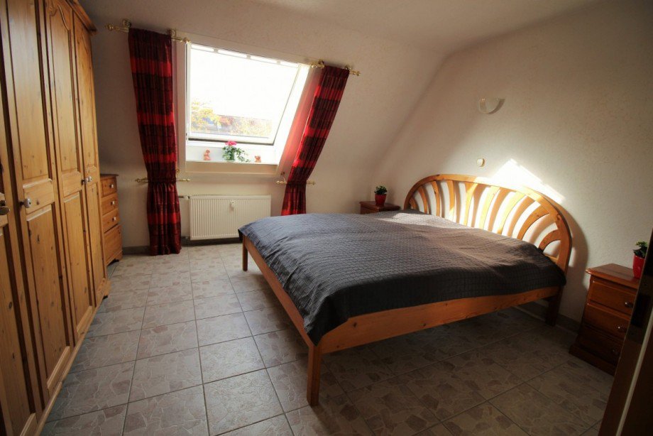 Schlafzimmer Dachgeschosswohnung Gelsenkirchen