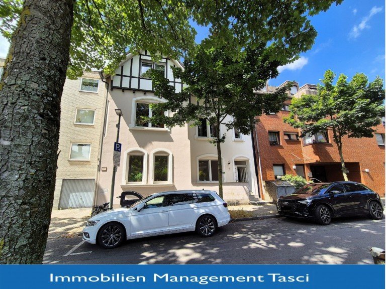 Frontansicht Gelsenkirchen Dachgeschosswohnung TOP Wohnung in Buer Mitte