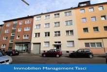 Stra�enansicht mit Logo Die Immobilie - Ein Klassiker bei der Alterssicherung!!! Bereits aufgeteilt in Wohnungseigentum!
