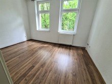 Raum 1, 2. OG Komplett frei werdendes, attraktives Mehrfamilienhaus. Super geeignet als Monteurwohnungen