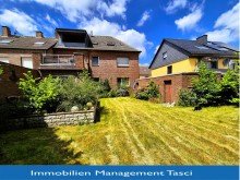 R�ckansicht Attraktive Wohnung mit Loggia