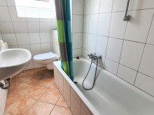 Bad 2. OG re TOP gepflegte Anlageimmobilie