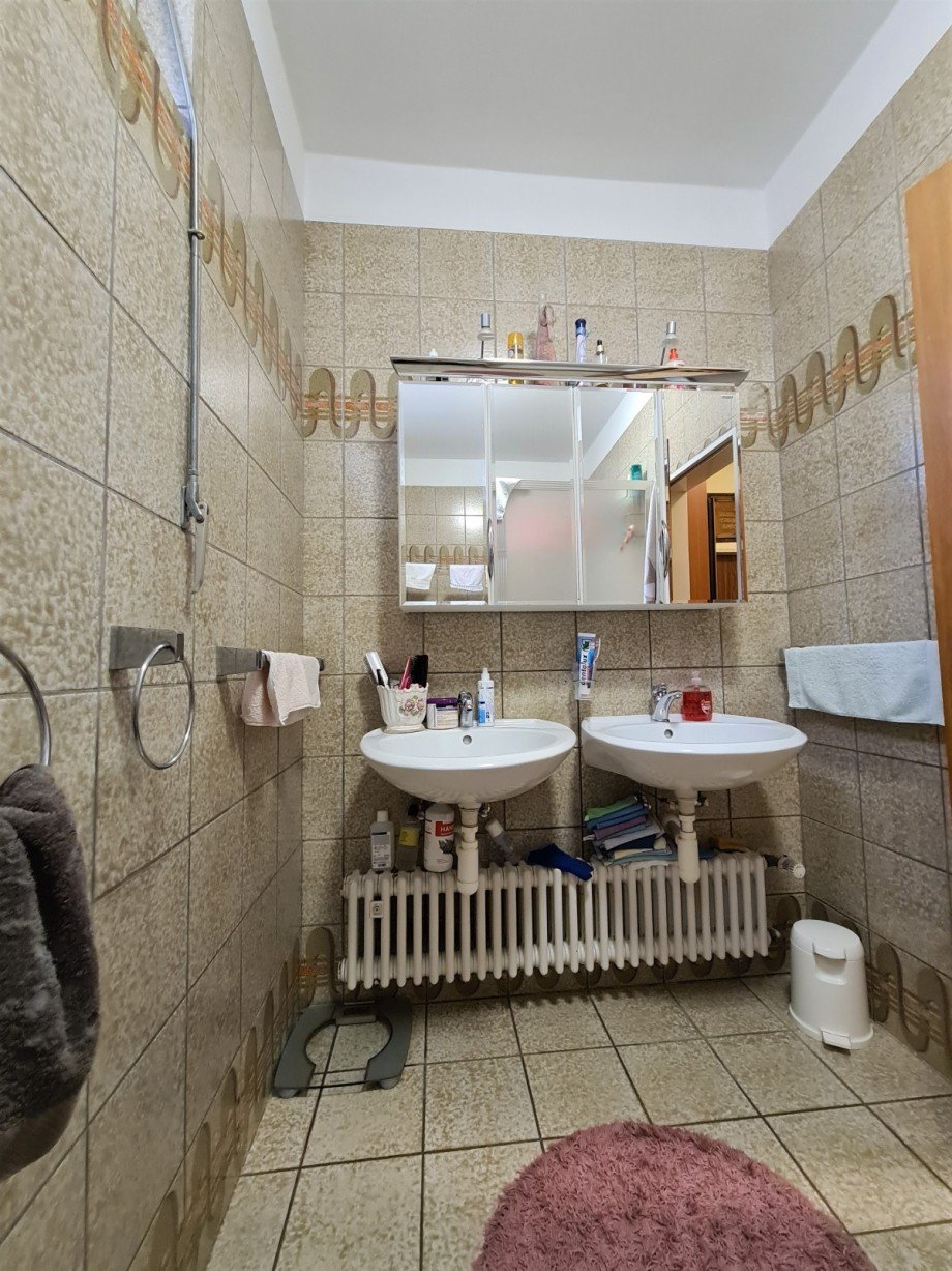 Bad EG Hinterhaus Ansicht 2 Mehrfamilienhaus Herten