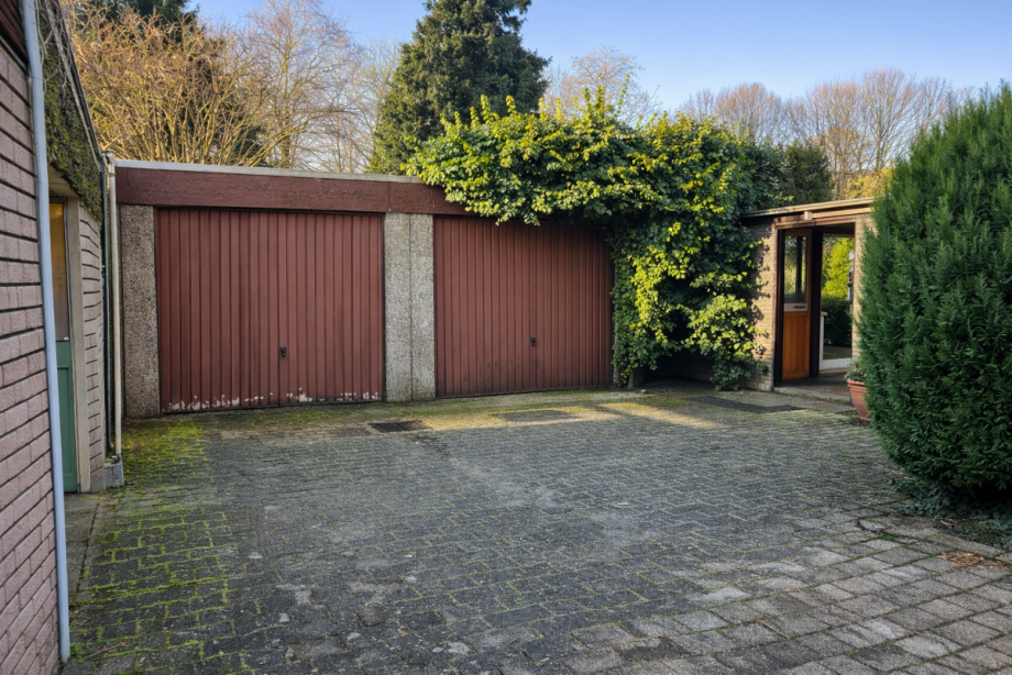 Garagenansicht Doppelhaush�lfte Gelsenkirchen