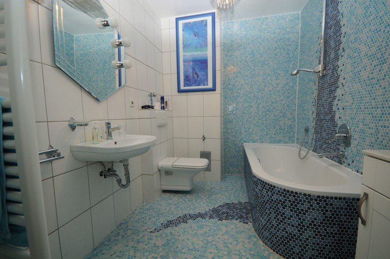 Bad mit Wanne Etagenwohnung Gelsenkirchen