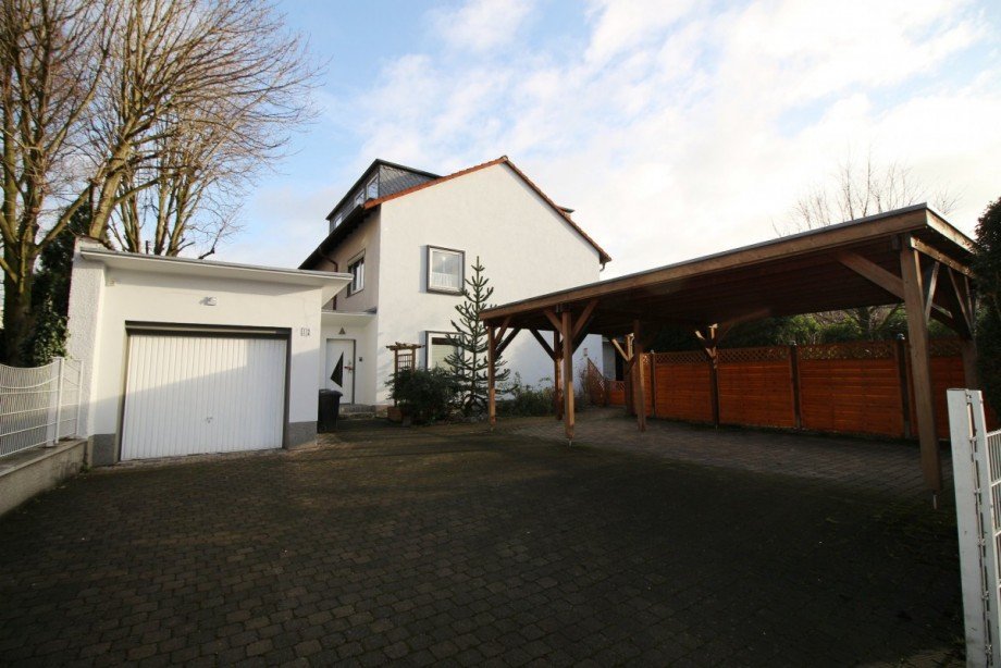 Frontansicht Zweifamilienhaus Herne