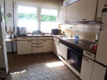 K�che Gro�e Wohnung, 2 Garagen, eigener Garten, was will man mehr!