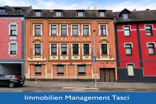 Titelbild Sanierungsbed�rftiges MFH mit hohem Mietsteigerungspotenzial