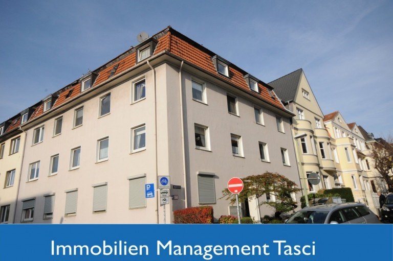 Vorderansicht Essen Mehrfamilienhaus Diese Rente bekommen Sie sofort - Mieteinnahmen was will man mehr...