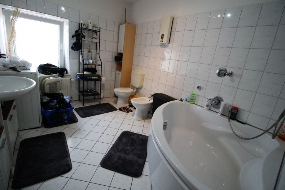 2. OG links Mehrfamilienhaus Gelsenkirchen