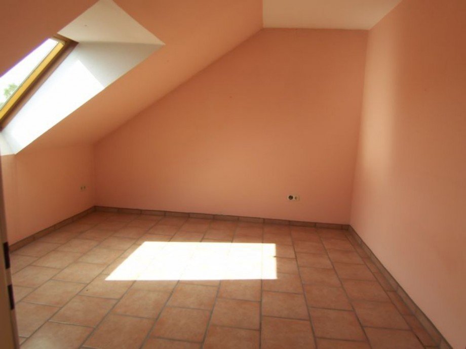 Schlafzimmer Dachgeschosswohnung Essen