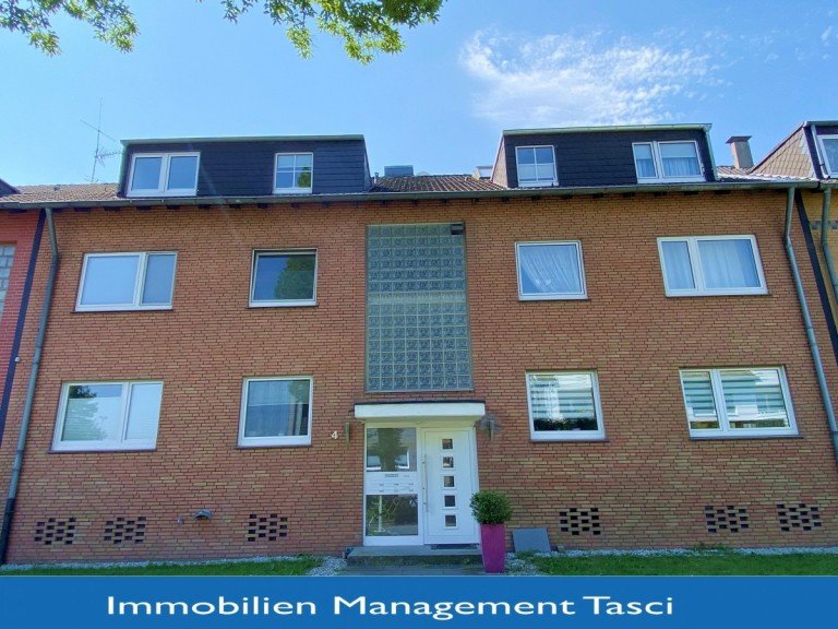 Vorderansicht mit Logo Gelsenkirchen Dachgeschosswohnung B�lse - Wohnen in sonniger Lage