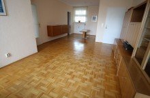  Oben der genussvolle Ausblick, unten die Einkaufsstra�e von Gelsenkirchen