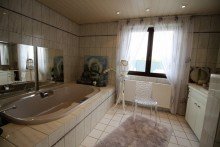 Bad m. Wanne, OG Ein Haus im Haus - Sie haben es verdient, hier zu wohnen.