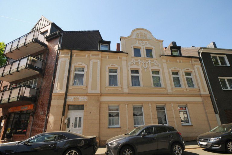 Vorderansicht Herten - Westerholt Mehrfamilienhaus Ein beeindruckendes Bauwerk