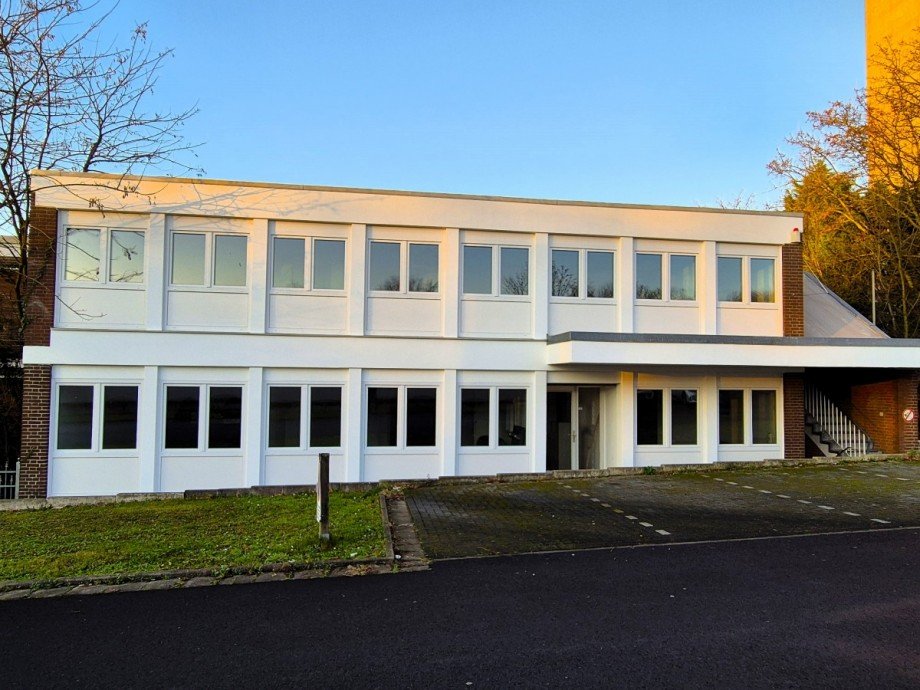 Frontansicht B�rohaus Gelsenkirchen