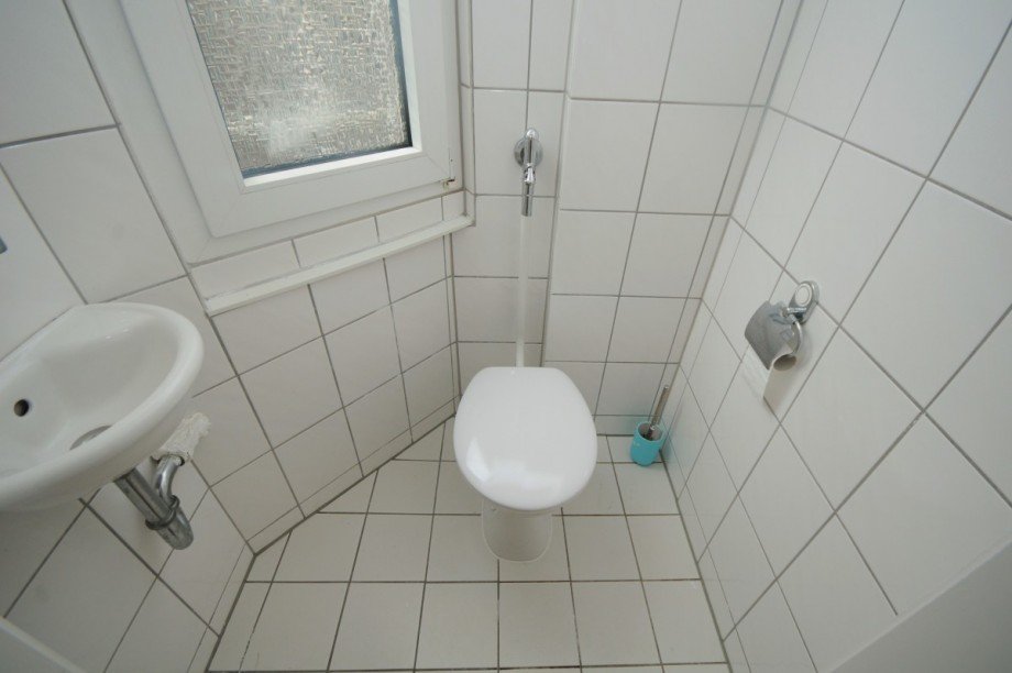 Sep. Toilette mit Fenster Wohnung Gelsenkirchen