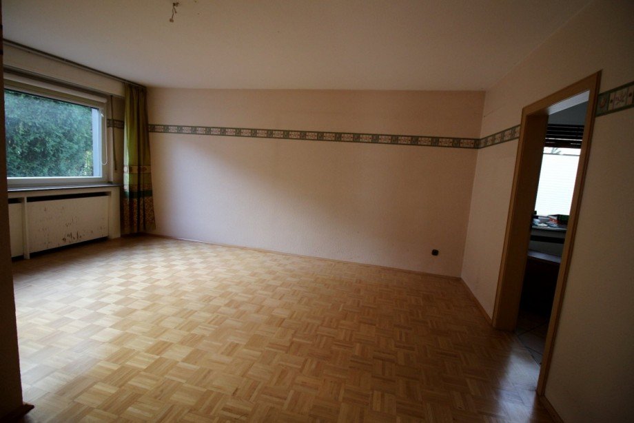 Raum im Erdgeschoss Zweifamilienhaus Herne