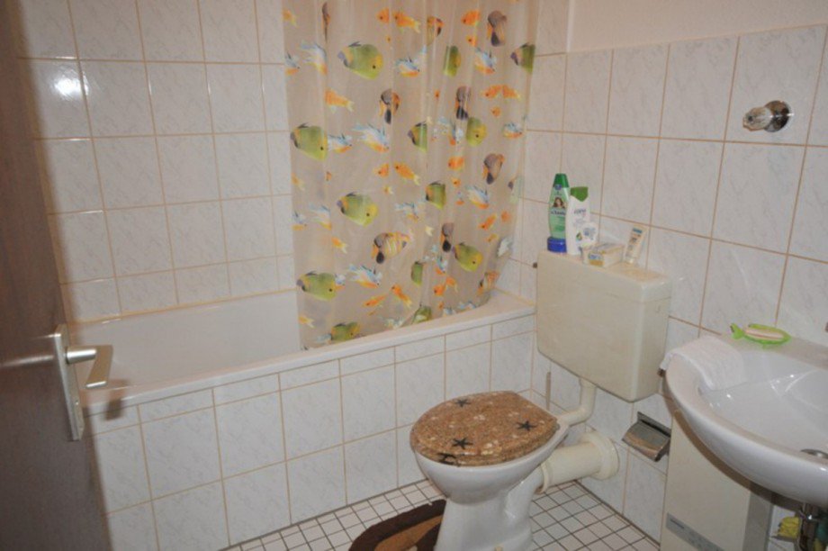 Bad mit Wanne Etagenwohnung Gelsenkirchen
