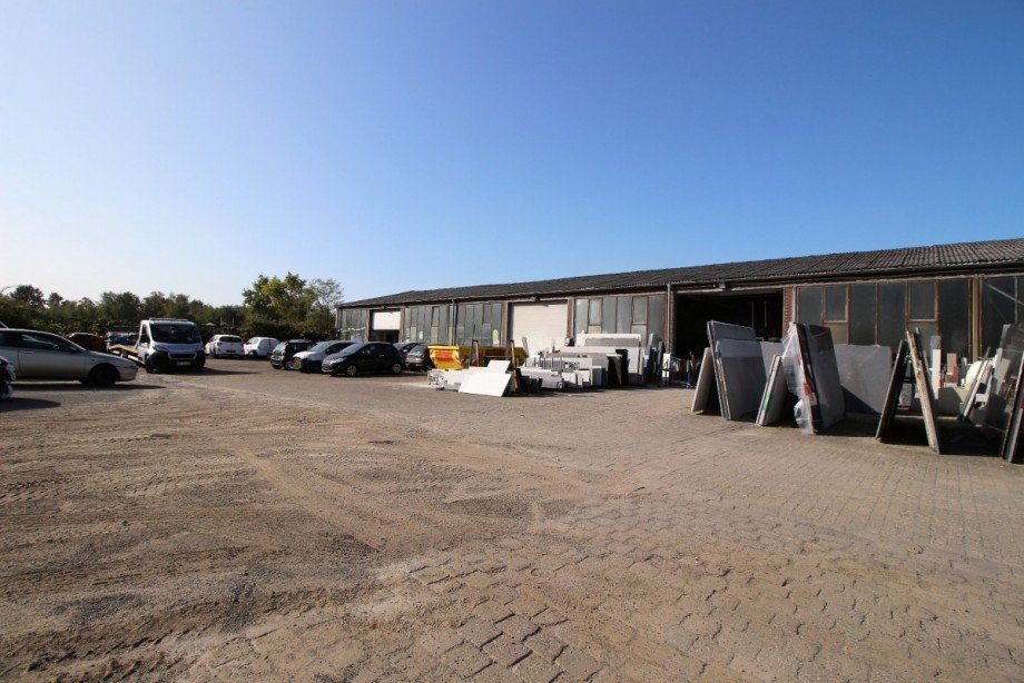 Hallen Ansicht 1 Renditeobjekt Gelsenkirchen