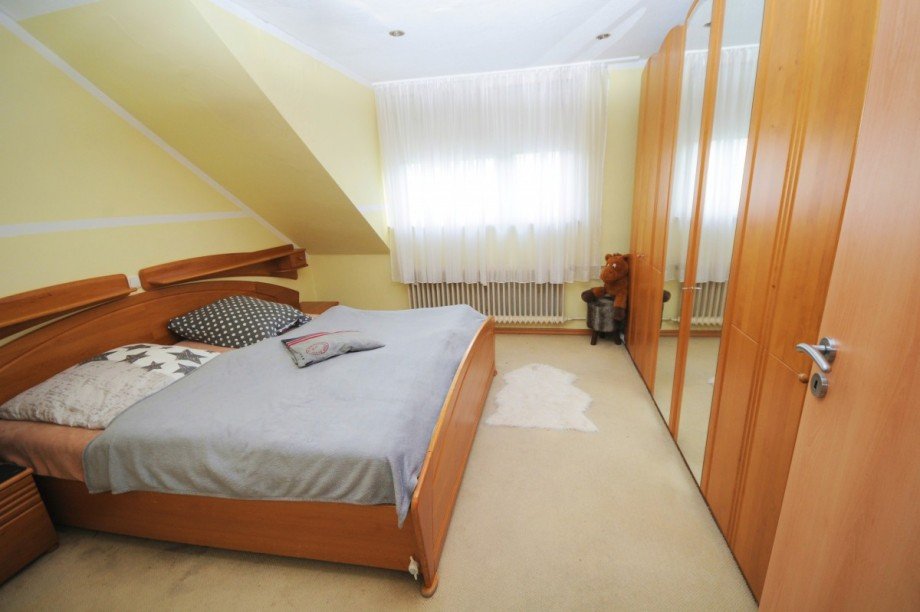 Schlafzimmer Dachgeschosswohnung Gelsenkirchen