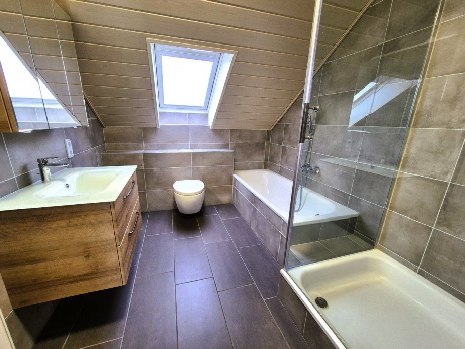 Bad Dachgeschosswohnung Dorsten