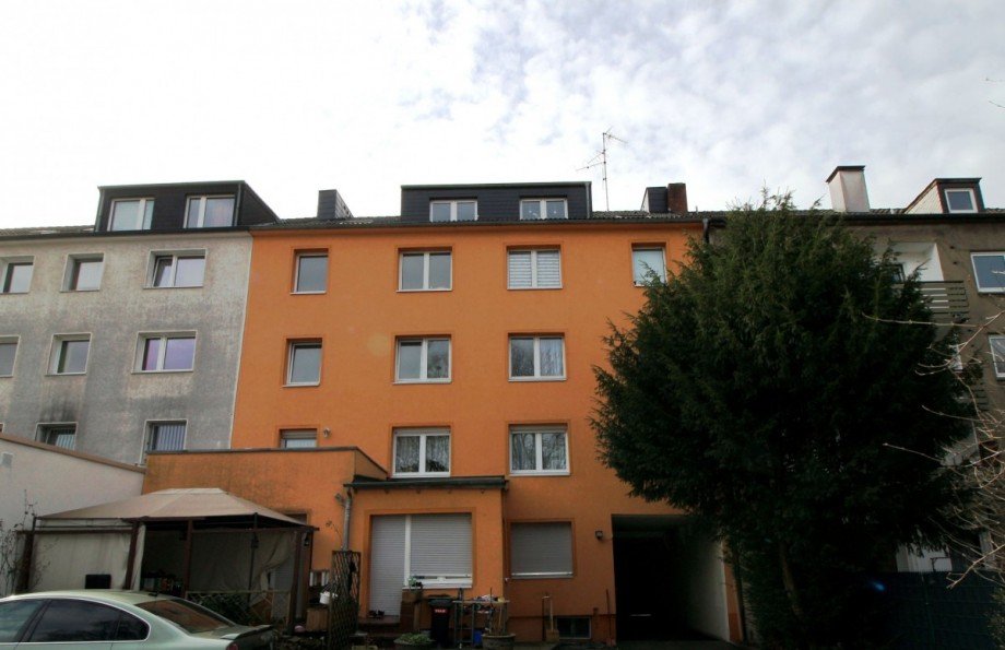 R�ckansicht neu Mehrfamilienhaus Gelsenkirchen