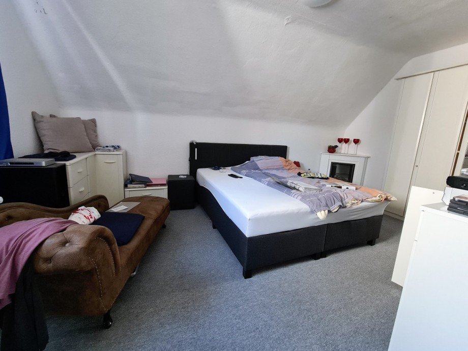 Schlafzimmer rechte Seite Reihenendhaus Gelsenkirchen