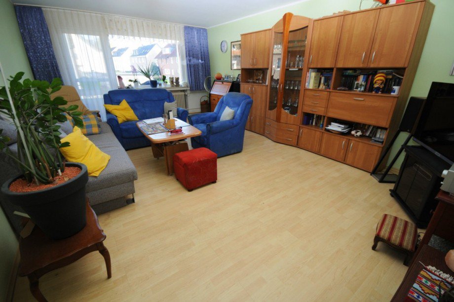 Wohnzimmer mit Ausg. a.d. Balkon Etagenwohnung Herten