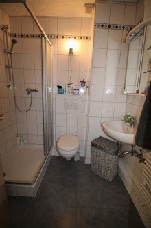 Bad DG Gepflegtes Haus f�r Selbstnutzer oder Kapitalanleger