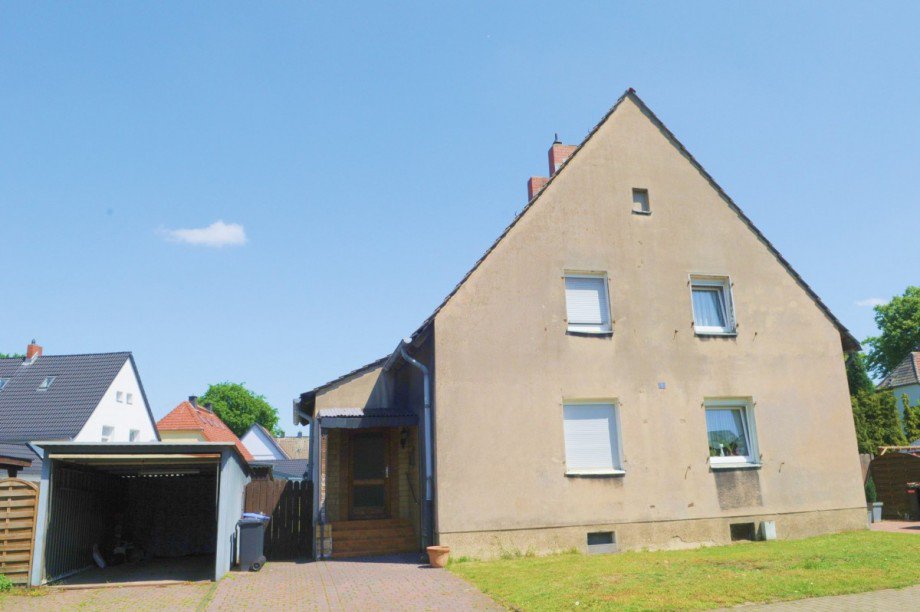 Vorderansicht mit Garage Einfamilienhaus Gelsenkirchen