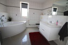 Bad Modernes Reihenendhaus in ruhiger Lage