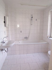 Bad 1. OG Wenn Ihr Anliegen  anlegen  ist!!! Renditeimmobilie in Gelsenkirchen Horst.