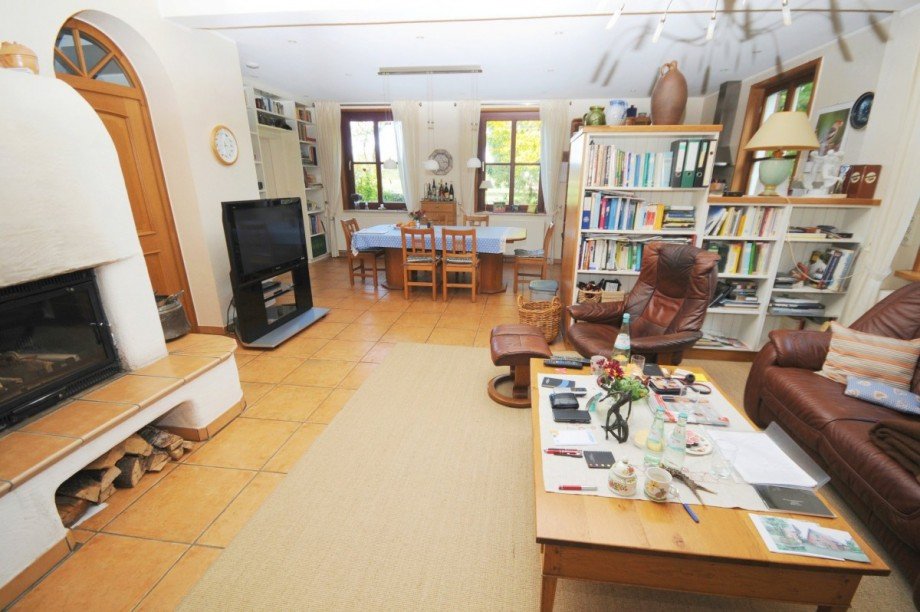 Offener Wohnbereich mit Kamin Einfamilienhaus Ahaus-Wessum