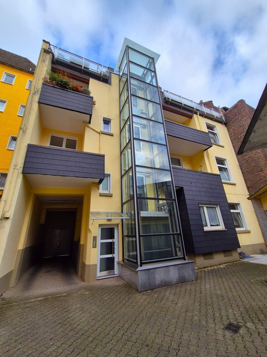 R�ckansicht Mehrfamilienhaus Gelsenkirchen