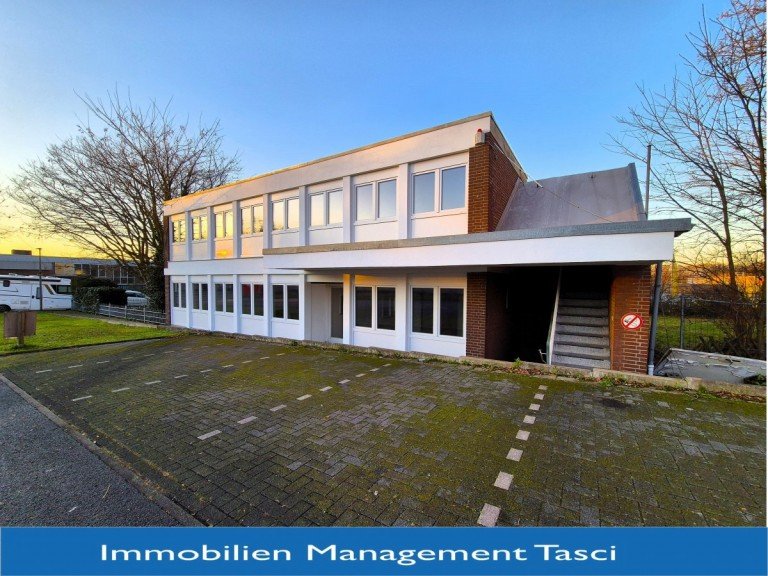 Seitenansicht Gelsenkirchen B�rohaus Freistehendes B�rogeb�ude komplett zu vermieten
