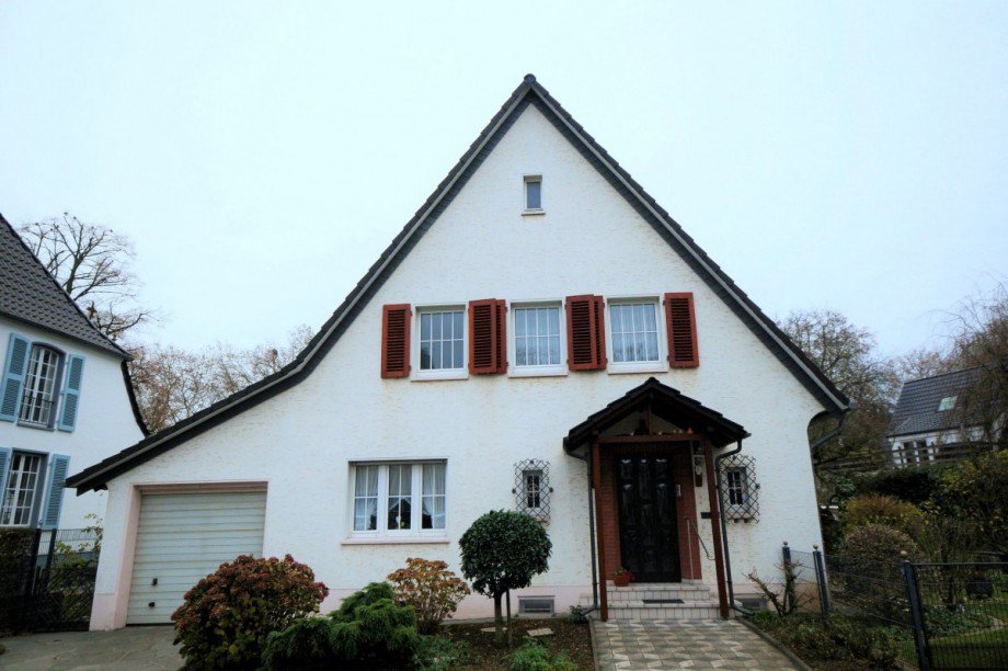 Vorderansicht Einfamilienhaus Duisburg